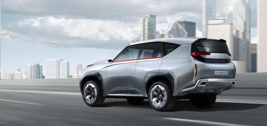  Mitsubishi Concept GC-PHEV 2015 года  (фото 19 из 31)